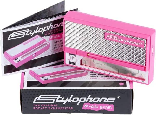 Stylophone Special Edition sintetizzatore elettronico tascabile Recensione